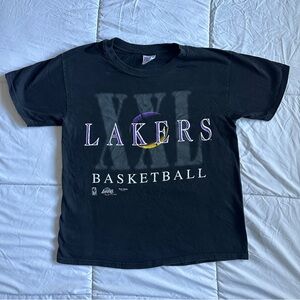 Lakers Basketball Tshirt Size Large